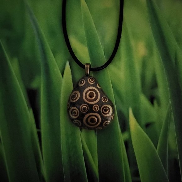 Hand Painted Dot Art Pendant. Grey River Stone with Gold and Brown Spheres - Picture 10 of 11